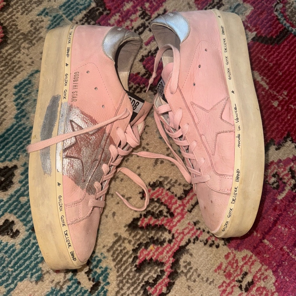 ✨Rare Hi-Star suede all pink Golden Gooses!✨